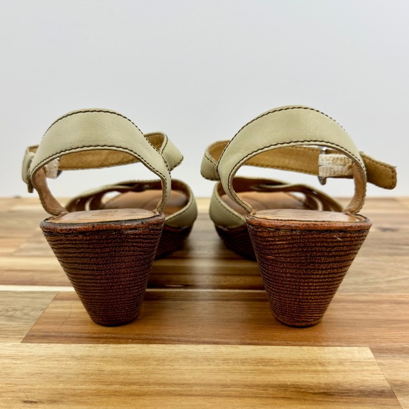 Born Sandals Women's Size 8 M Wedge Heel Cream Leather Criss Cross Ankle‎ Strap - Picture 5 of 10